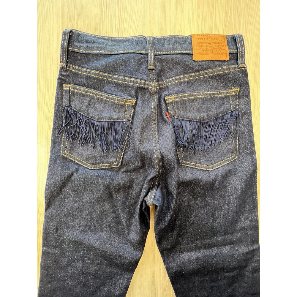 Levi's Premium Wedgie High Rise Light Wash W28 L26 Button Fly fringe pocket - Picture 5 of 12